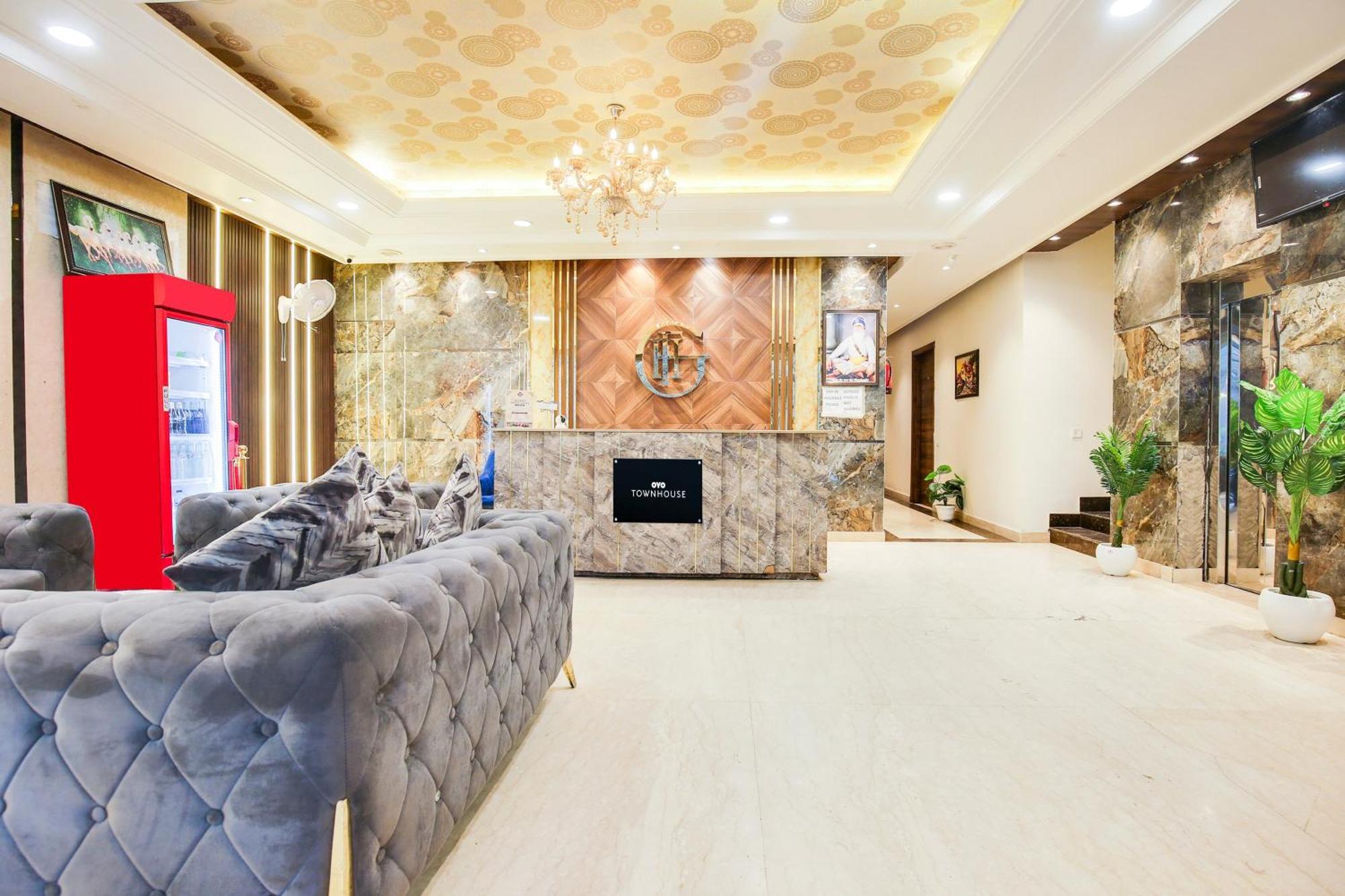 Super Townhouse Grand Fortune Amritsar Exterior foto